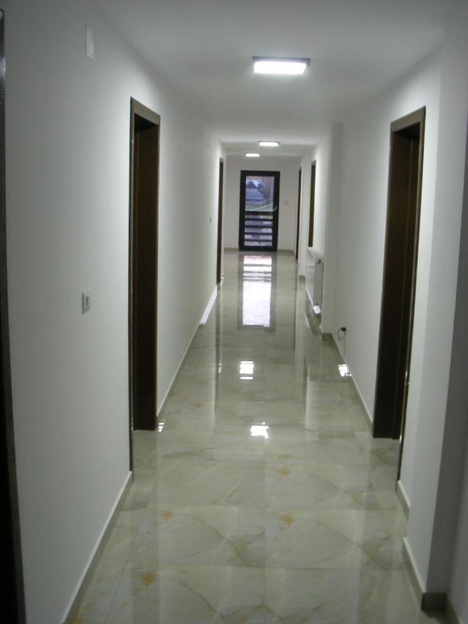 Enigma Bucovinei Hotel Vicovu de Jos Exterior photo